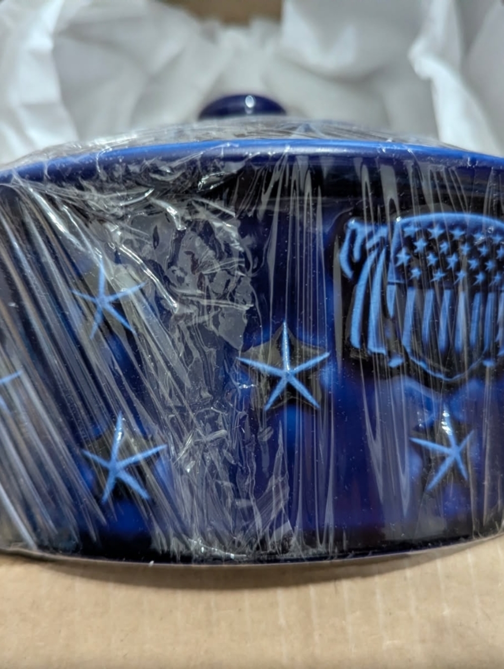 Longaberger Blue Star-Patterned Ceramic Covered Dish